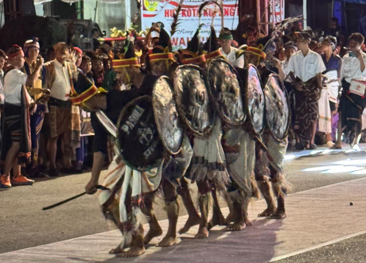 Perdana Digelar, Malam Karnaval Budaya Kupang Jadi Ruang Ekspresi Multietnis