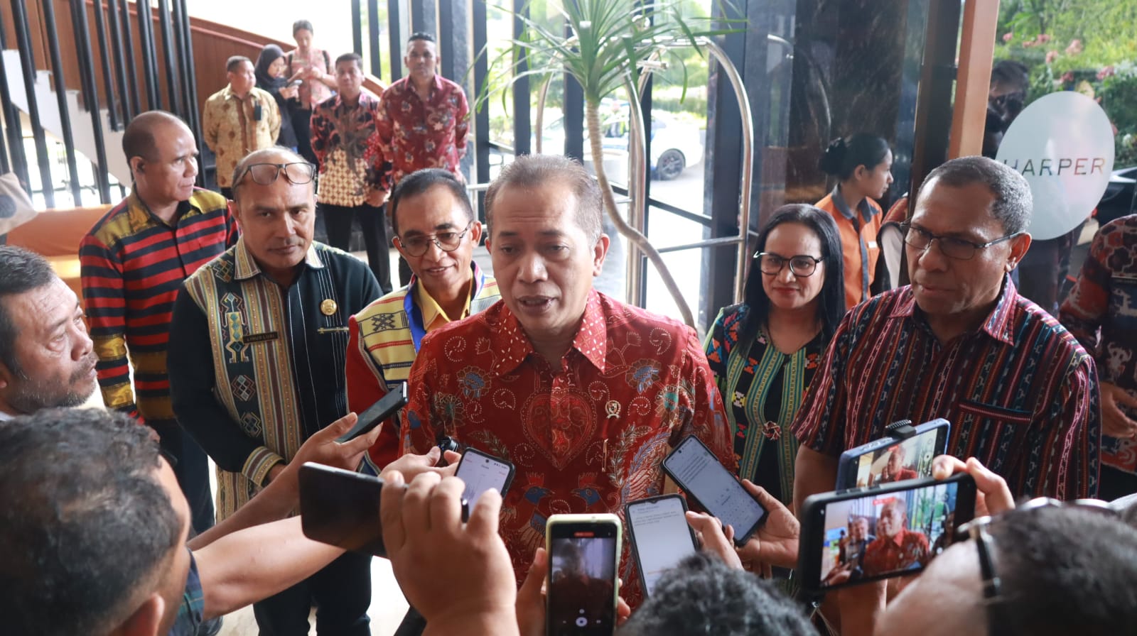 Hadiri RAT Kopdit Swasti Sari, Menteri Koperasi Tekankan Penguatan Ekonomi Pancasila