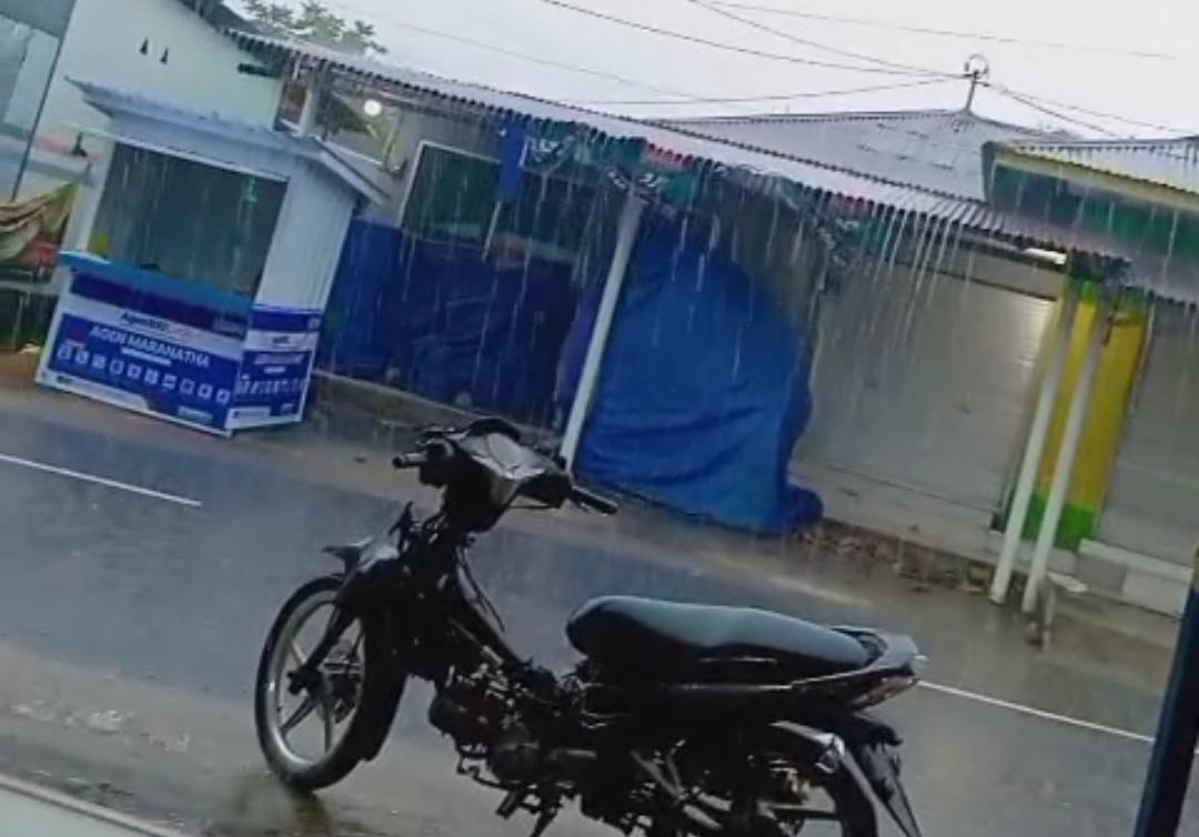 Waspada Cuaca Ekstrem, Sejumlah Kecamatan di Lembata Berpotensi Diguyur Hujan Lebat