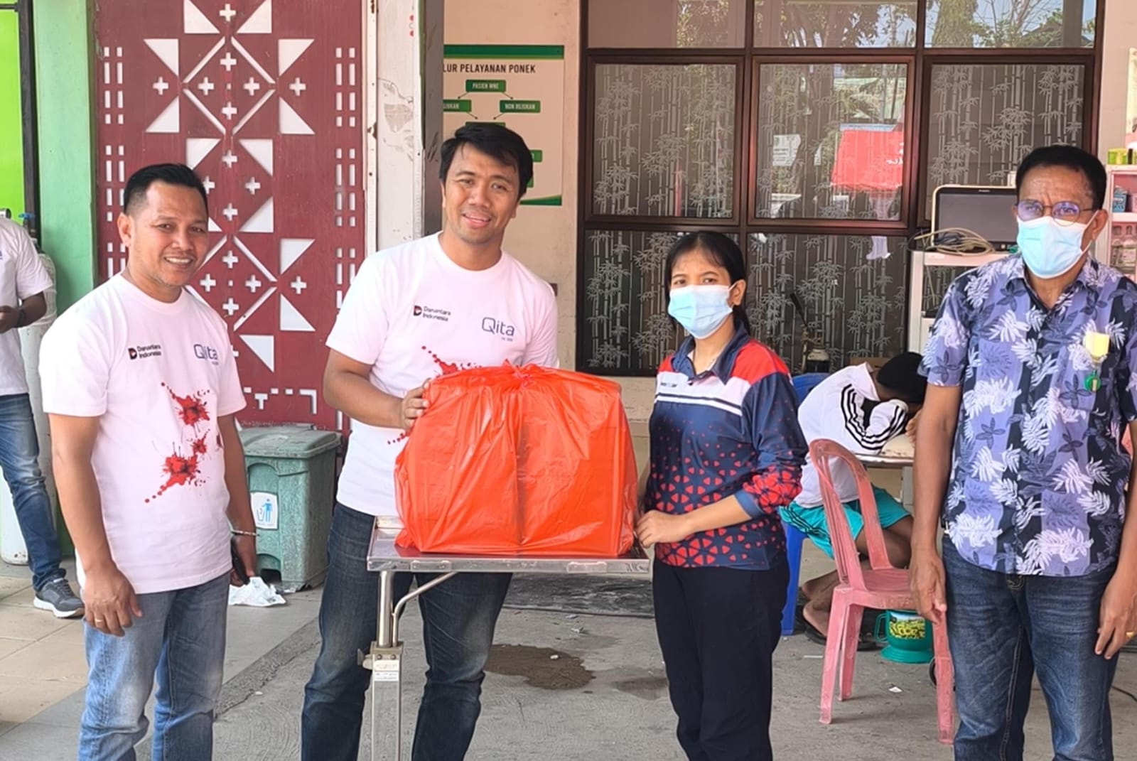 BRI Peduli Jangkau Pengungsi dan Pasien Terdampak Gempa di Maumere