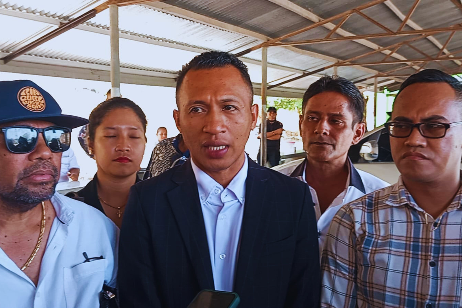 DPD KAI NTT Tolak Seluruh Aduan Etik Izhak Rihi terhadap Bildad Thonak