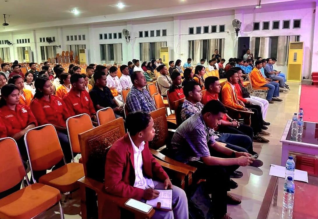 Sinergi Erat Pemuda dan DPRD Sikka: Diskusi Publik GMNI jadi Ruang Konstruktif Kawal Visi Indonesia Emas 2045